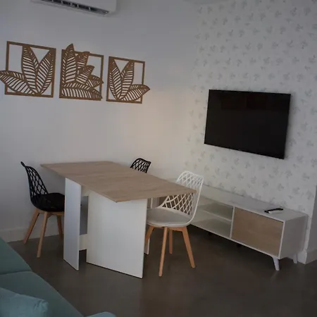 Lumael Apartment
